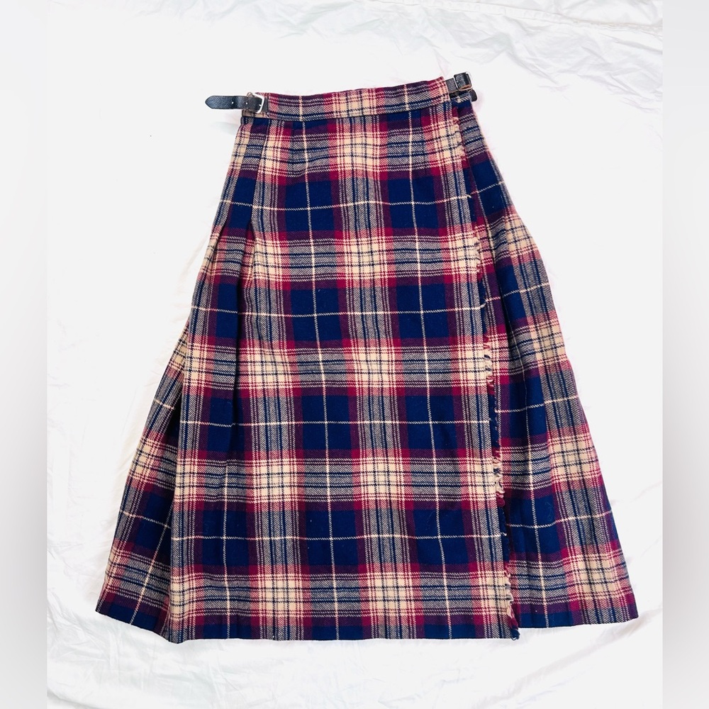 True vintage maroon burgundy navy blue cream wool midi kilt skirt